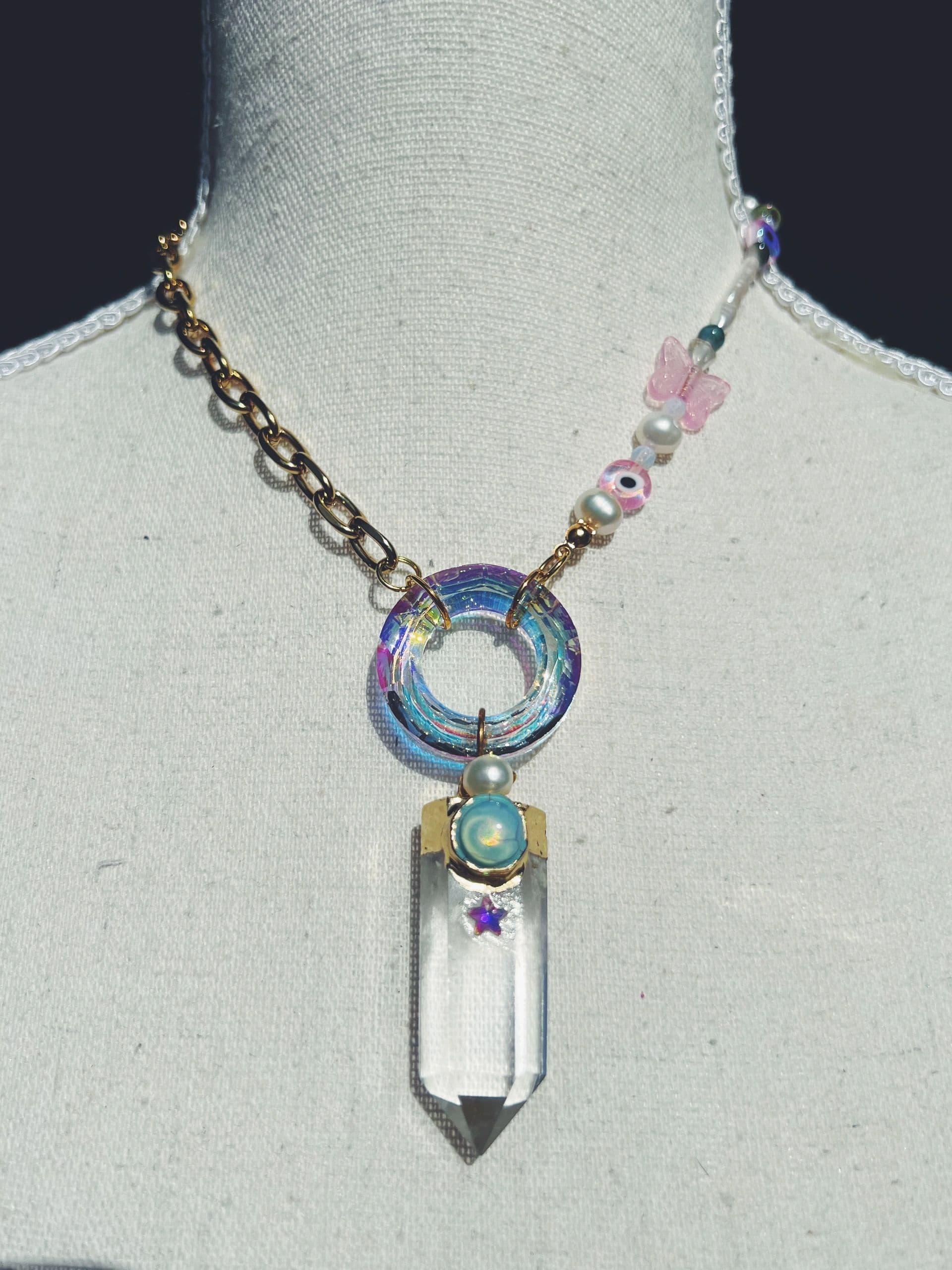 Opal Quartz Holographic O-Ring Necklace