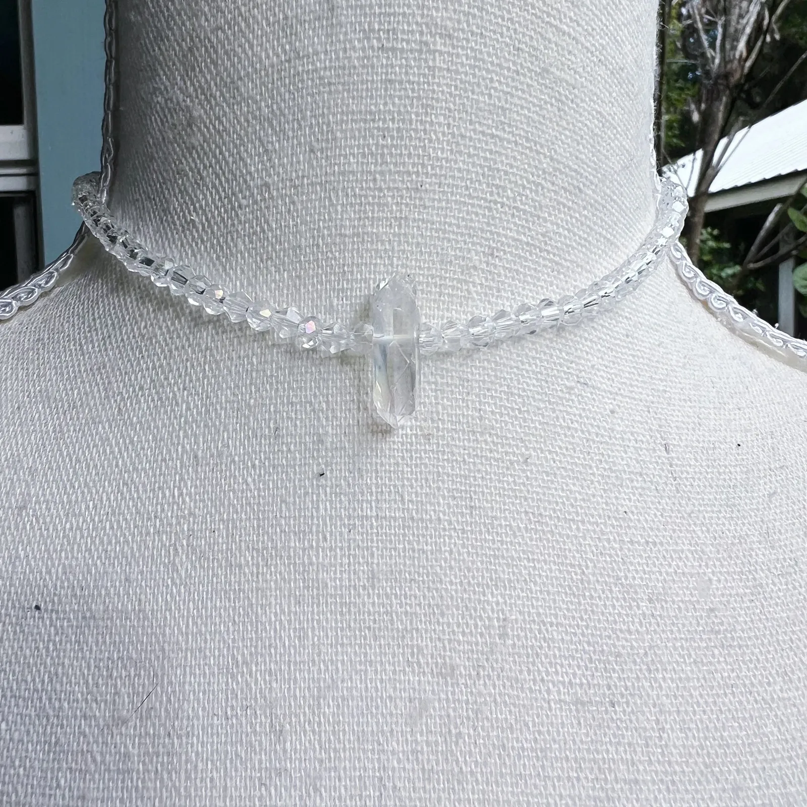 Mini Angel Aura Choker