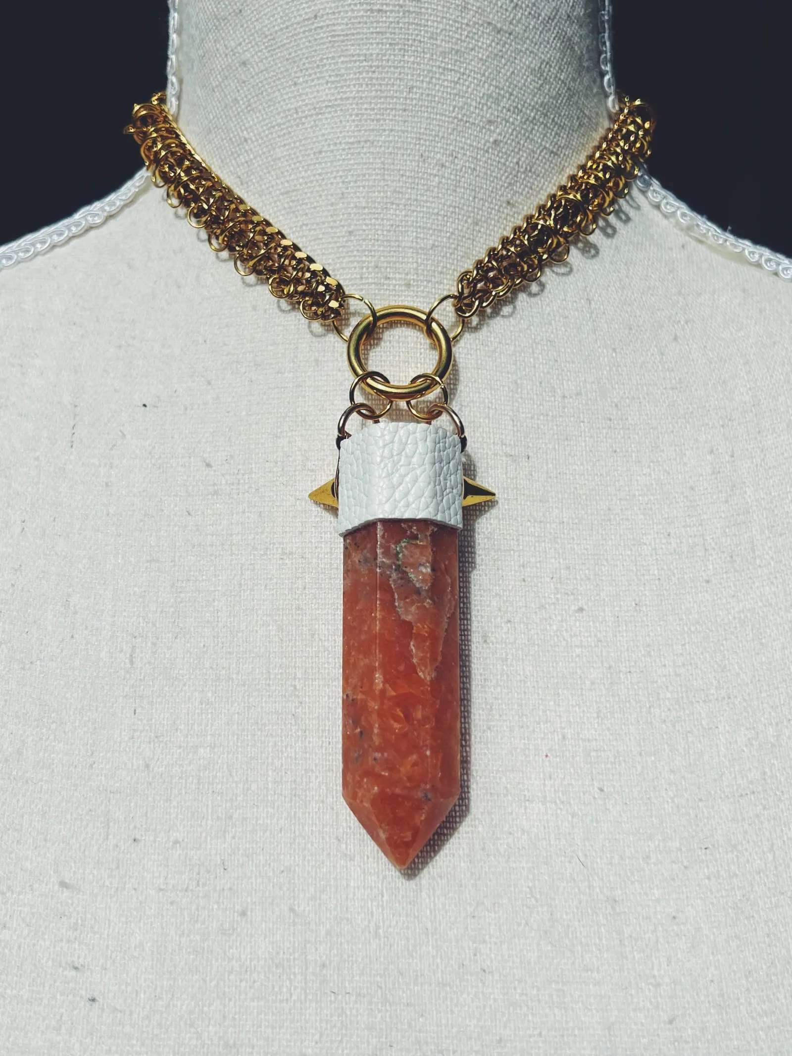 Sandstone Gold Choker